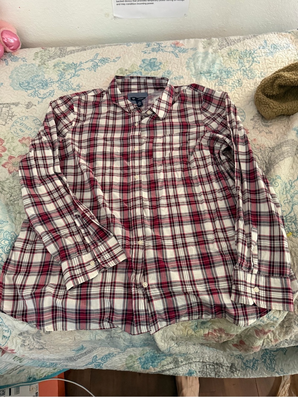 GAP Plaid Button-Down Shirt in Red and White